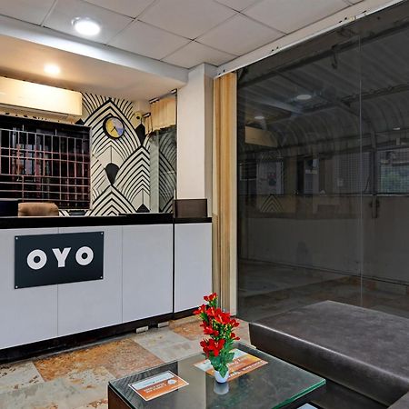 Oyo 13132 아라다나 인 호텔 콜카타 외부 사진